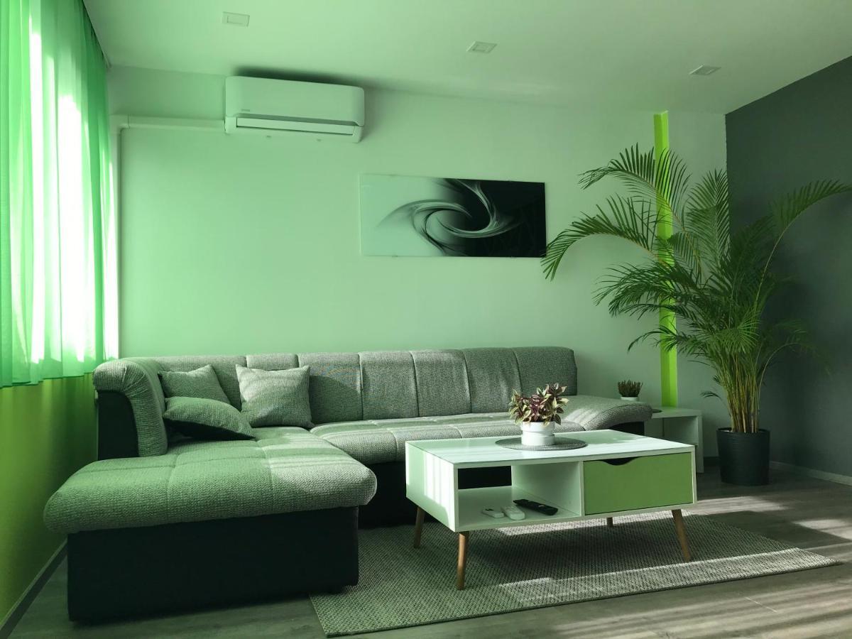 Apartman Anja 카를로바츠 외부 사진
